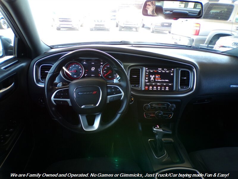 Used 2018 Dodge Charger GT AWD/4WD image 13