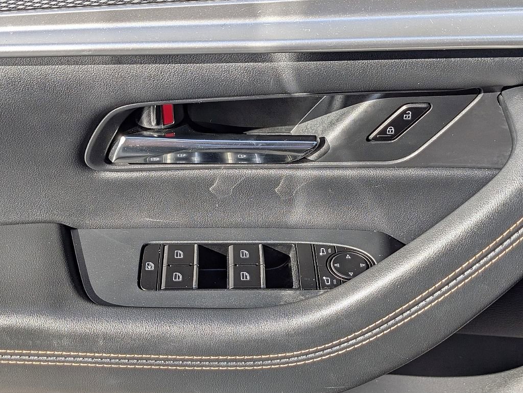 Certified 2024 MAZDA CX-90 Plug-In Hybrid w/ Premium Pkg image 29