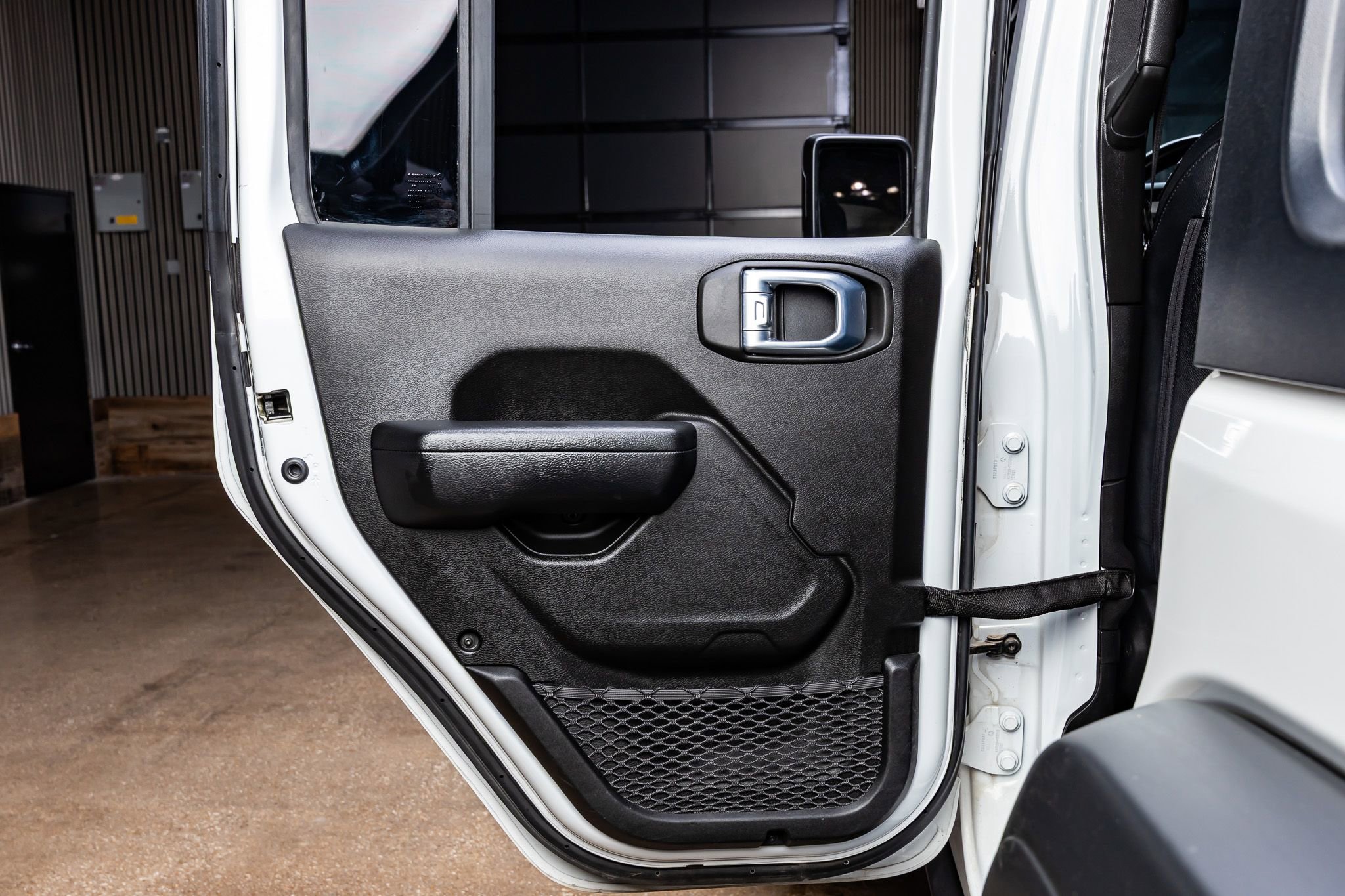 Used 2021 Jeep Wrangler Unlimited Sport image 37