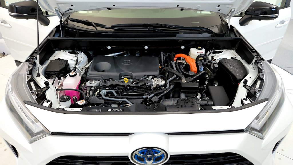 Certified 2024 Toyota RAV4 XSE w/ Advanced Technology Package AWD/4WD image 15
