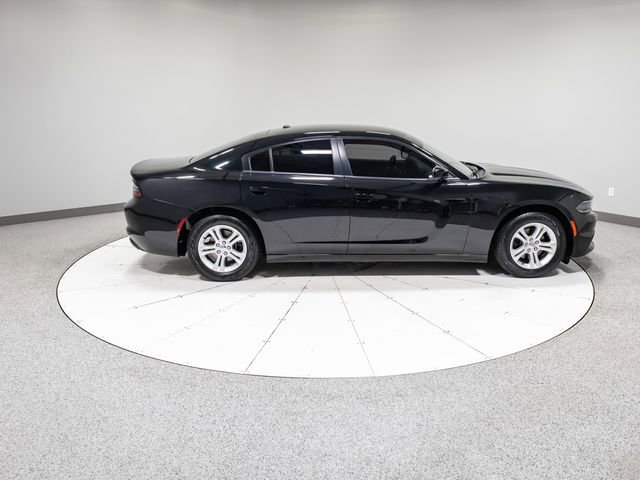 Used 2019 Dodge Charger SXT RWD image 28