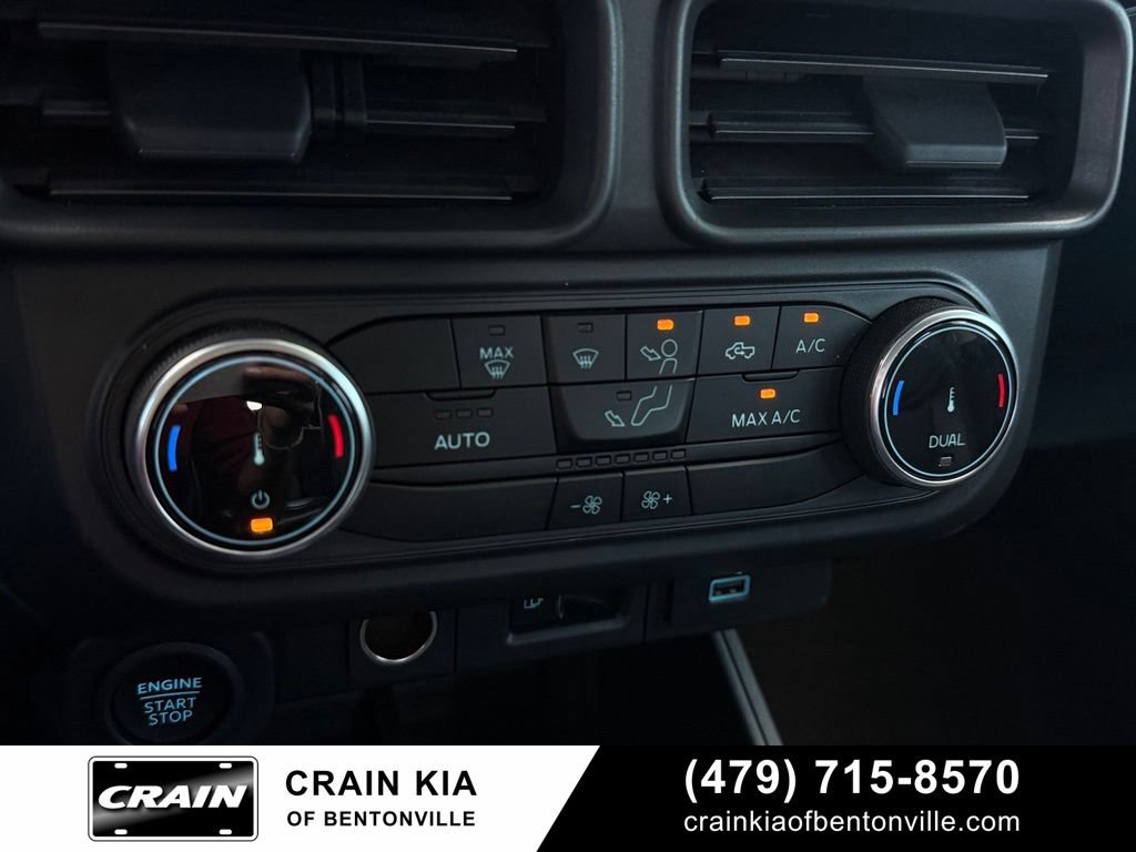 Used 2023 Ford Maverick Lariat w/ Equipment Group 500A Standard AWD/4WD image 17