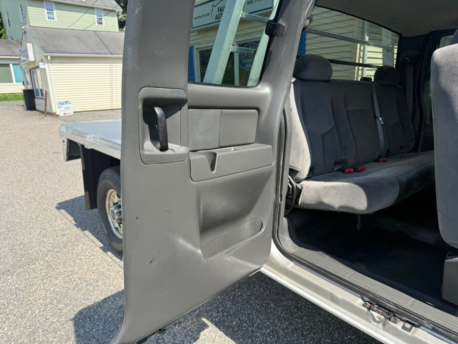 Used 2006 GMC Sierra 2500 SLE w/ Heavy-Duty Power Package AWD/4WD image 20