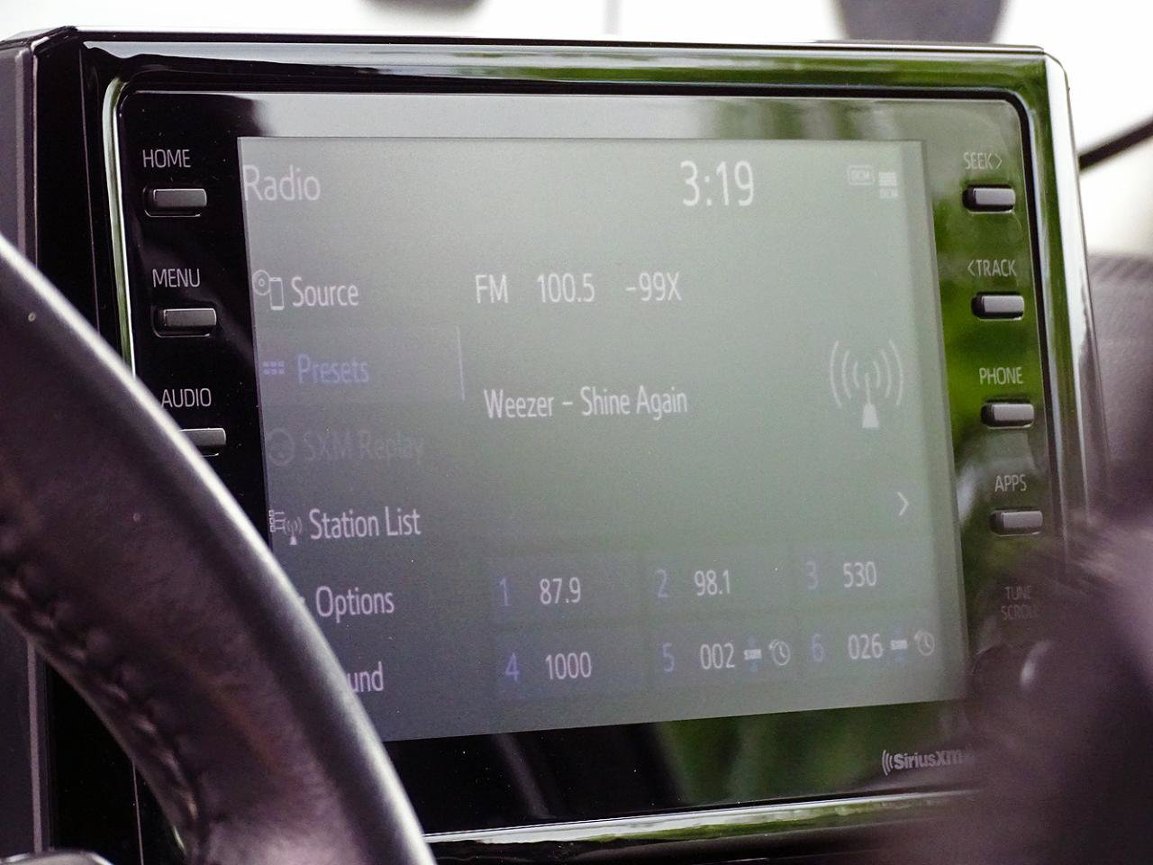 Used 2022 Toyota Corolla Cross LE w/ Moonroof Package AWD/4WD image 29