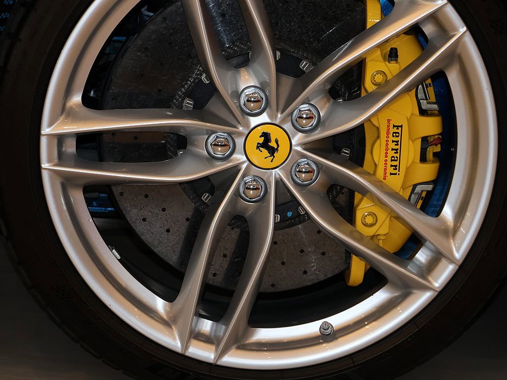 Certified 2017 Ferrari 488 Spider RWD image 67
