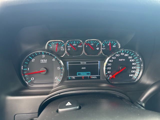 Used 2019 Chevrolet Suburban LT AWD/4WD image 12