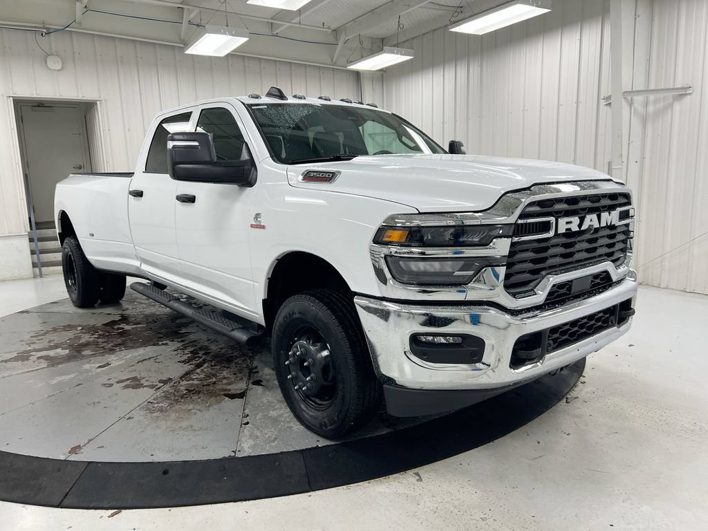 New 2026 RAM 3500 Tradesman AWD/4WD image 2