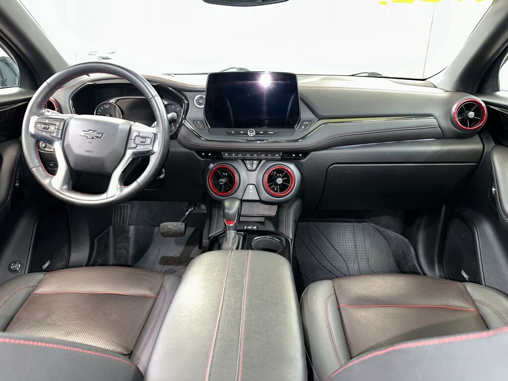 Certified 2023 Chevrolet Blazer RS w/ Enhanced Convenience Package image 31