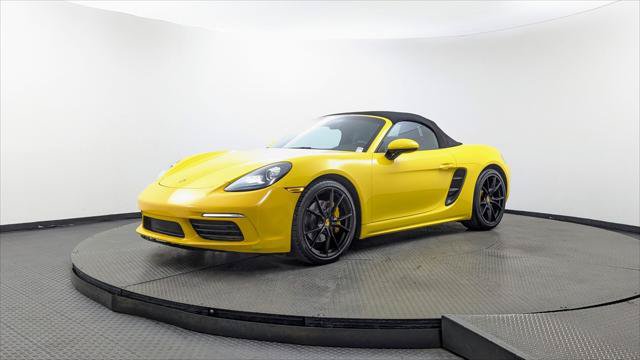 Used 2018 Porsche 718 Boxster RWD image 23