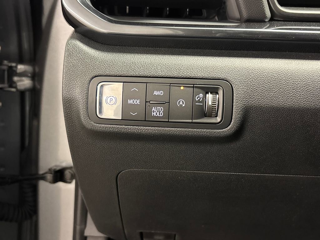 New 2026 GMC Terrain AT4 w/ Convenience Package III image 27