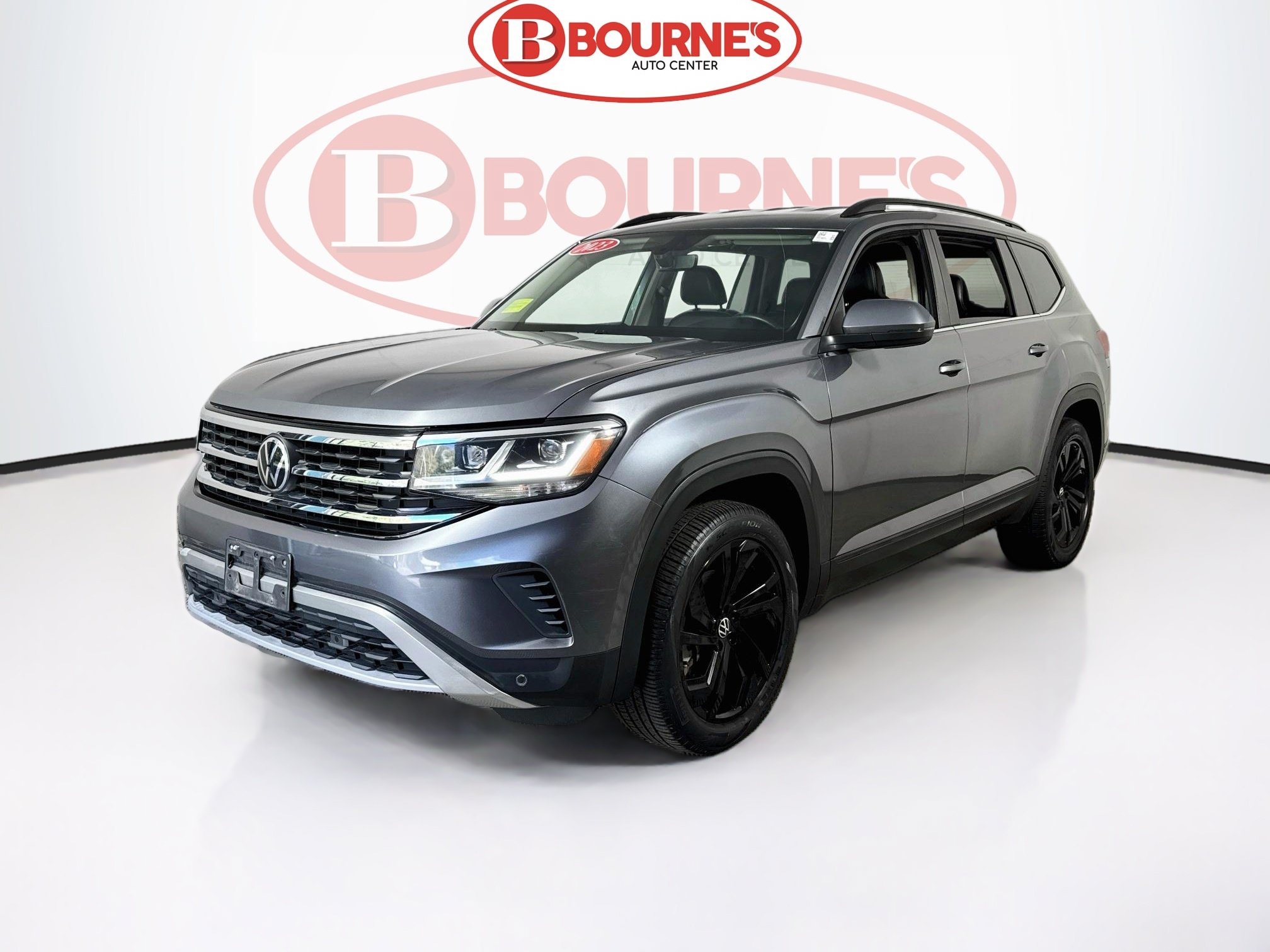Used 2023 Volkswagen Atlas SE w/ Black Wheel Package AWD/4WD image 6