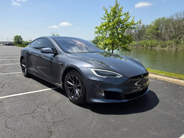 Used 2017 Tesla Model S 75 RWD image 62