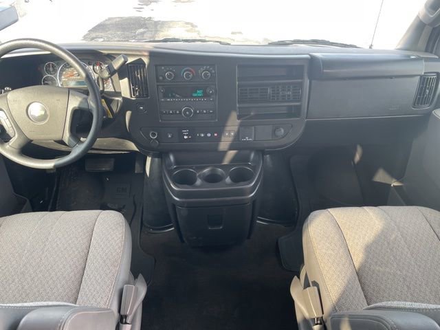 Used 2023 Chevrolet Express 3500 LT w/ LT Preferred Equipment Group image 3