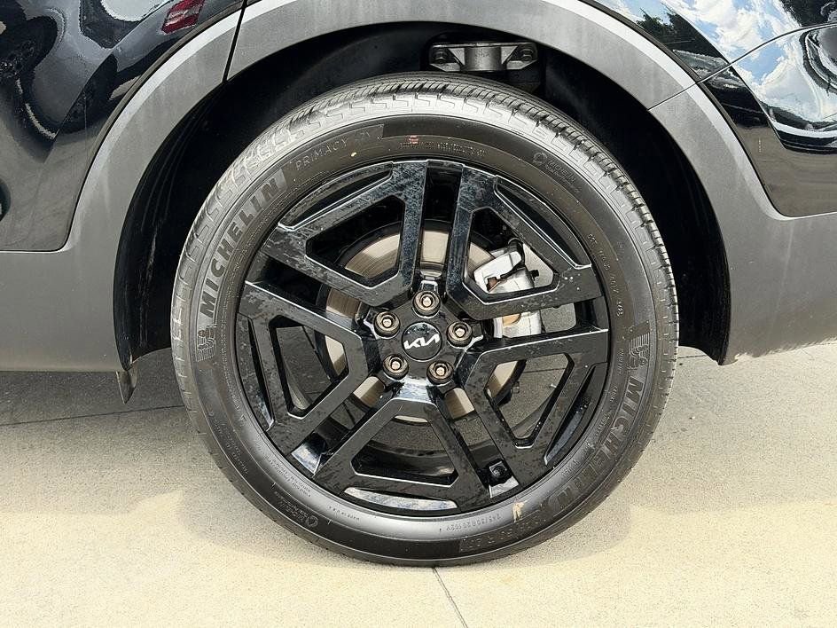 Used 2024 Kia Telluride EX X-Line image 18