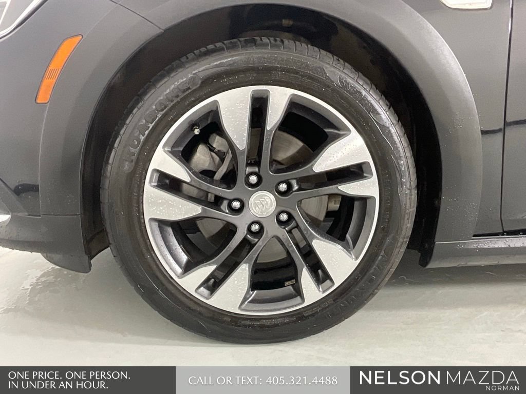 Used 2018 Buick Regal Essence w/ Driver Confidence Package #1 AWD/4WD image 10