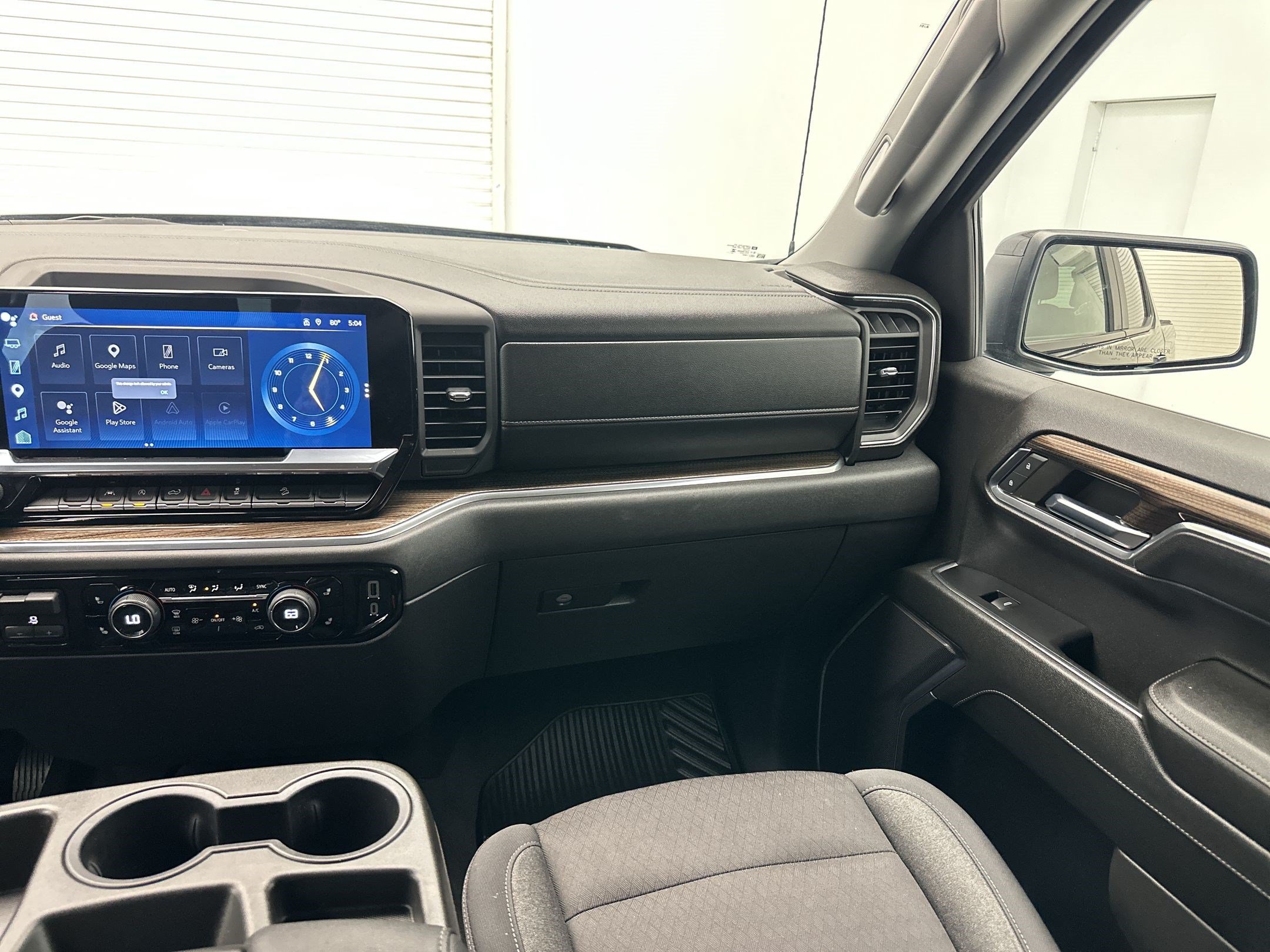 Certified 2023 Chevrolet Silverado 1500 RST w/ Z71 Off-Road Package AWD/4WD image 27