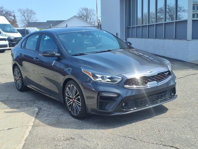 Used 2021 Kia Forte GT w/ GT2 Package image 3