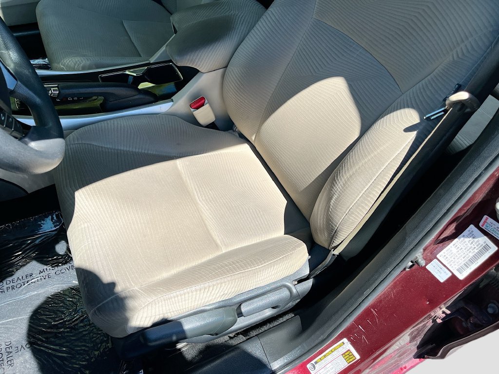 Used 2017 Honda Accord LX image 18