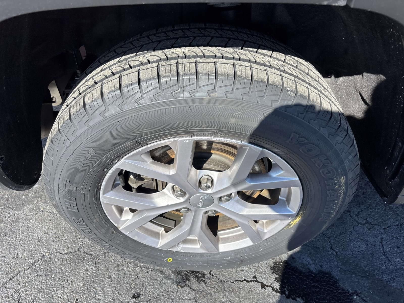 Used 2021 Jeep Grand Cherokee L Limited image 12