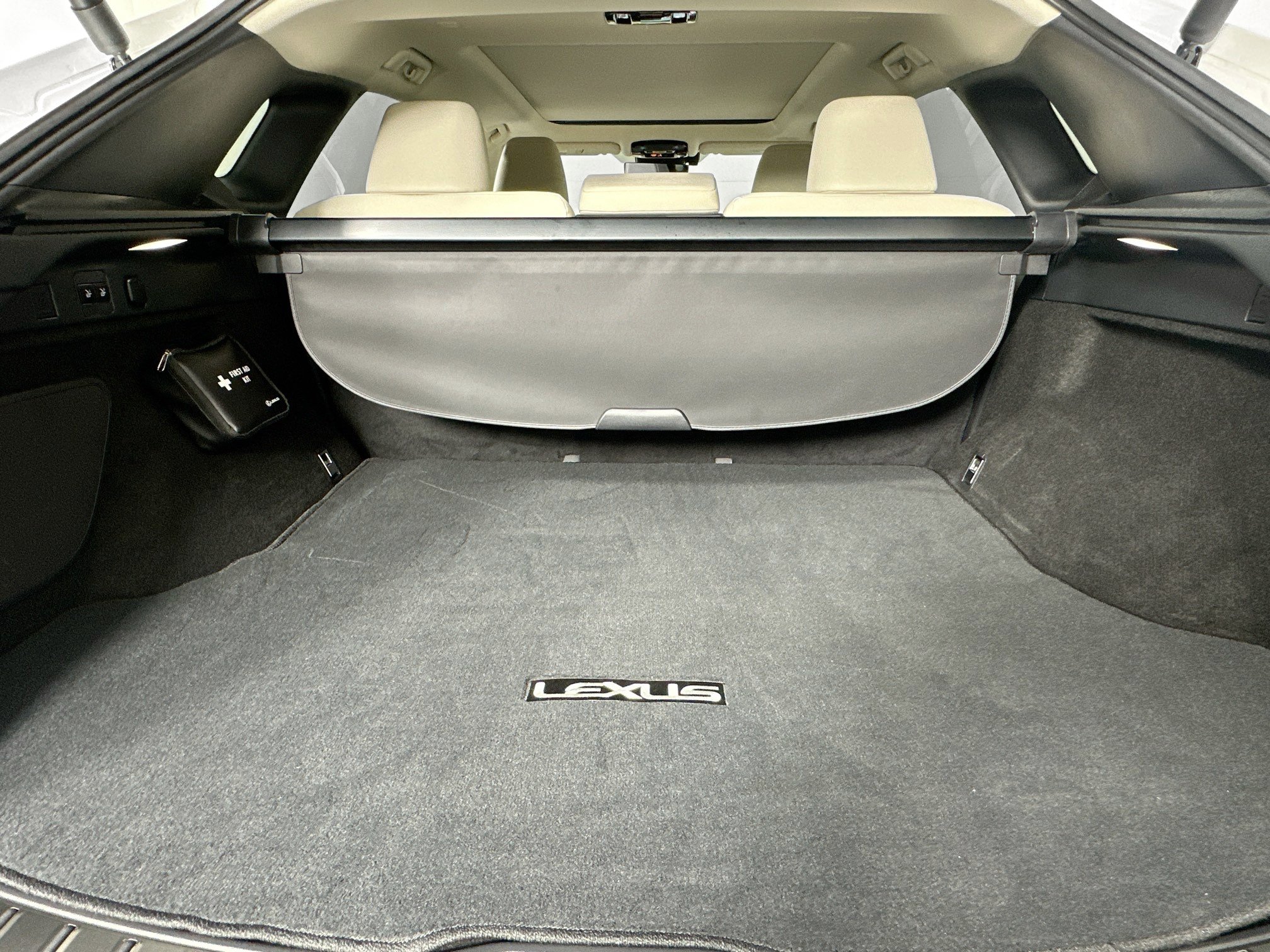 Used 2023 Lexus RX 350 Premium Plus w/ Cold Area Package FWD image 26