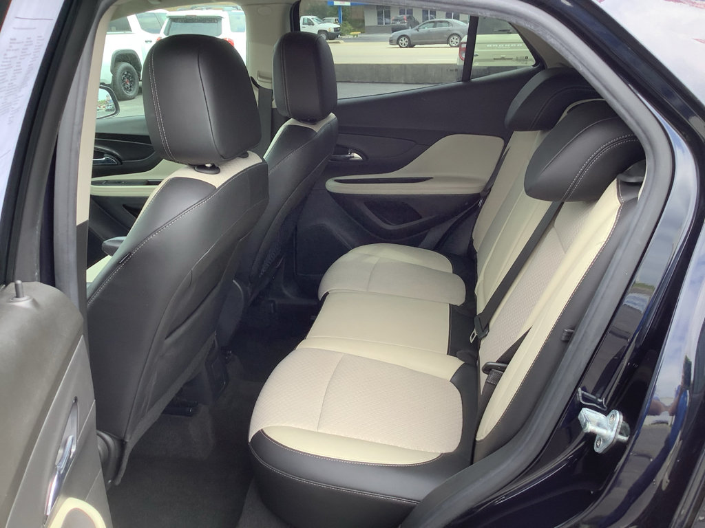 Used 2021 Buick Encore Preferred FWD image 9