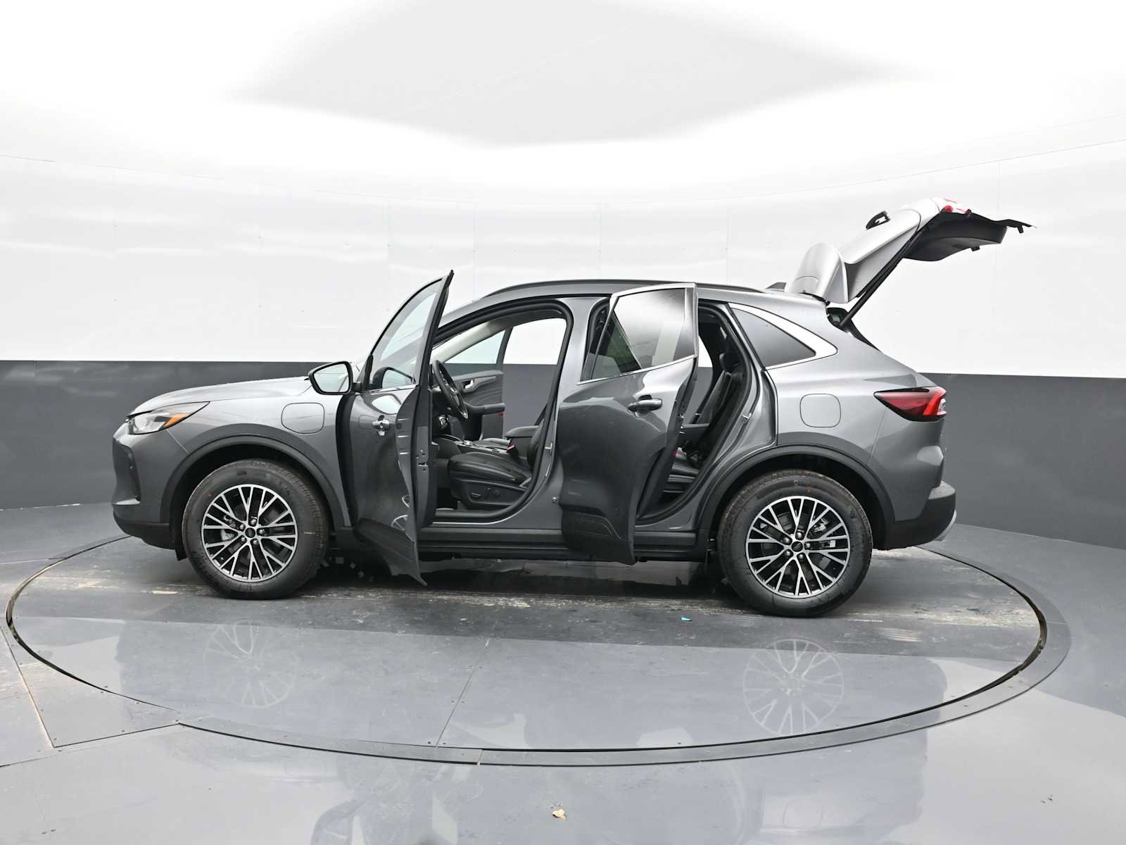 New 2025 Ford Escape SE image 41