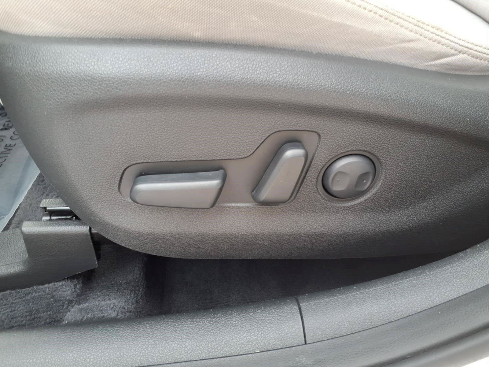 Used 2018 Hyundai Tucson SEL FWD image 17