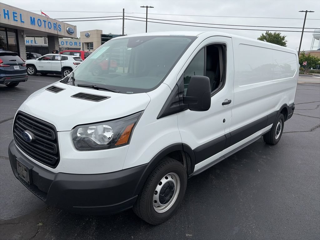 Used 2019 Ford Transit 150 148 Low Roof RWD image 4