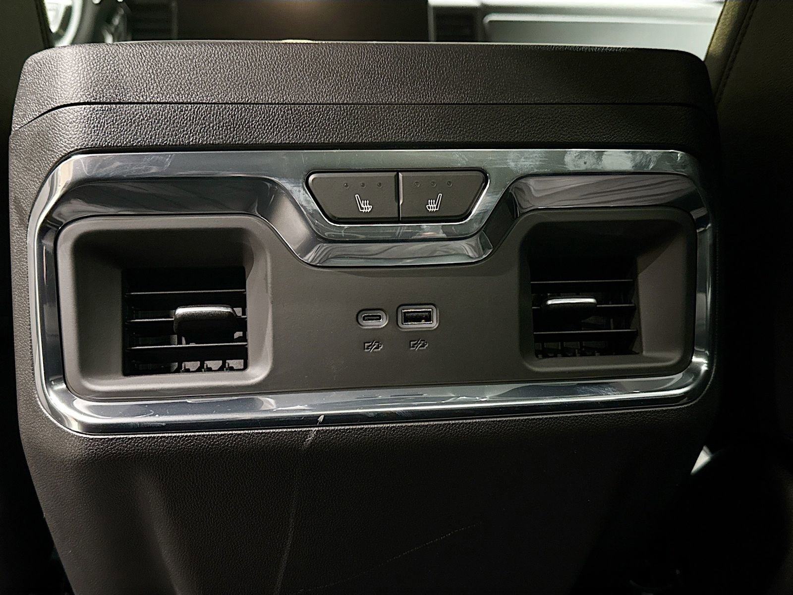 New 2026 Chevrolet Silverado 3500 LTZ w/ LTZ Plus Package AWD/4WD image 31