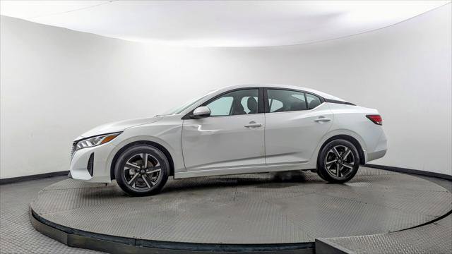 Used 2025 Nissan Sentra SV FWD image 3