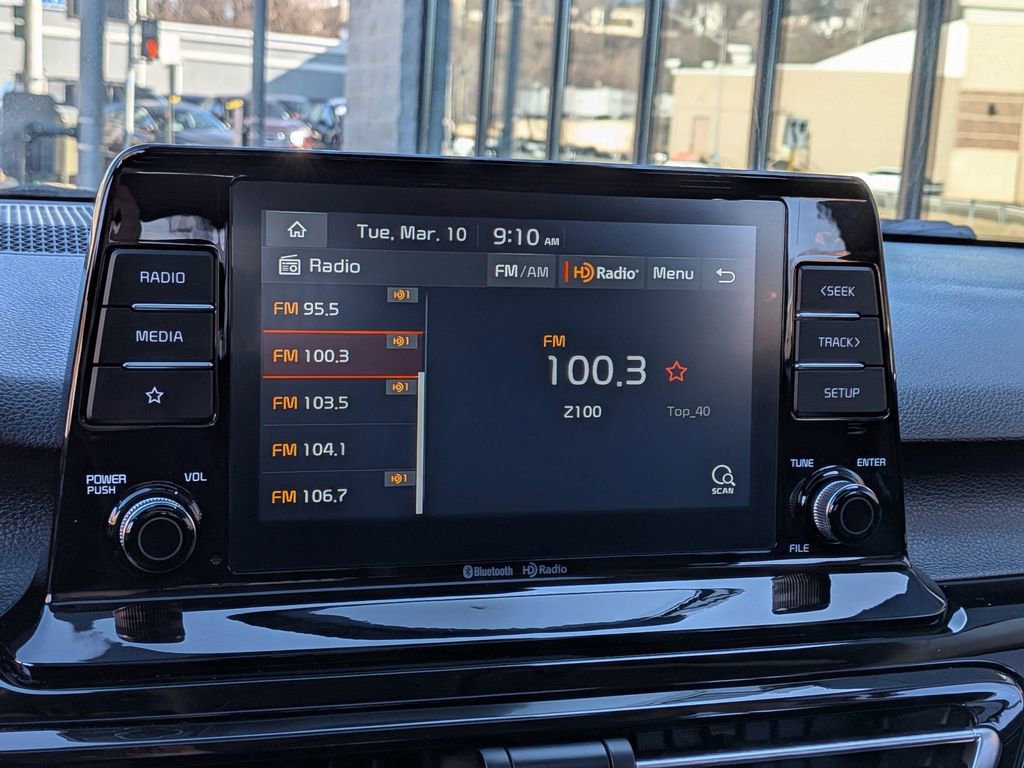 Used 2021 Kia Seltos EX image 17