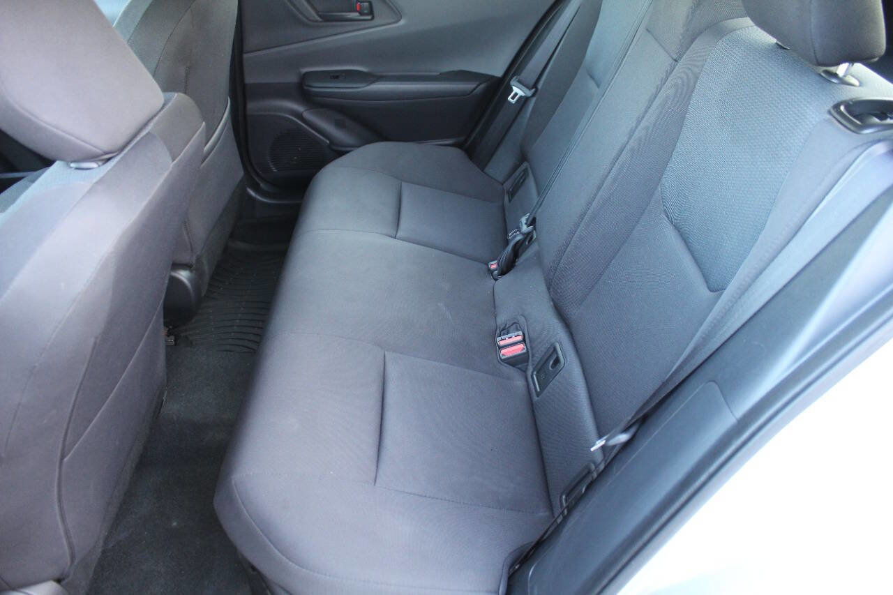 Used 2024 Toyota Prius LE image 14