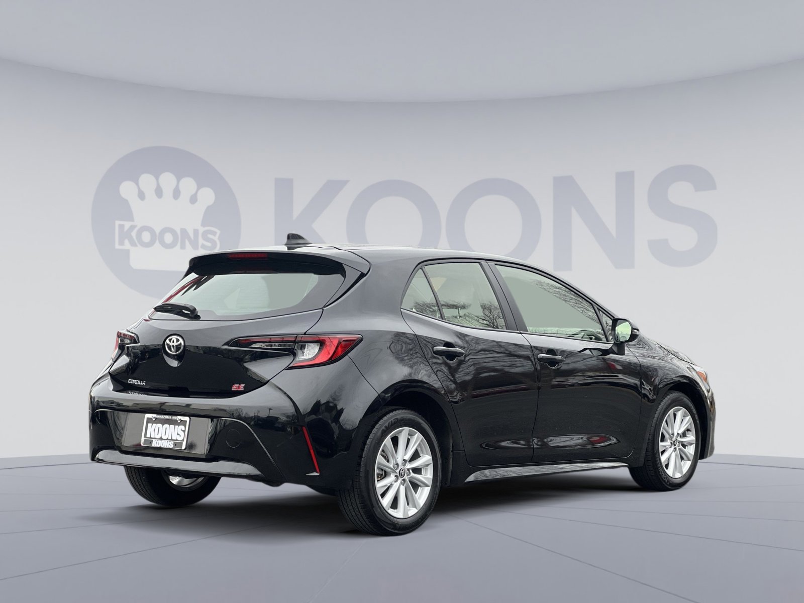 Used 2025 Toyota Corolla SE image 5