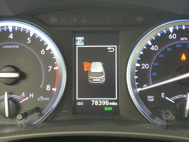 Used 2018 Toyota Highlander Limited FWD image 29