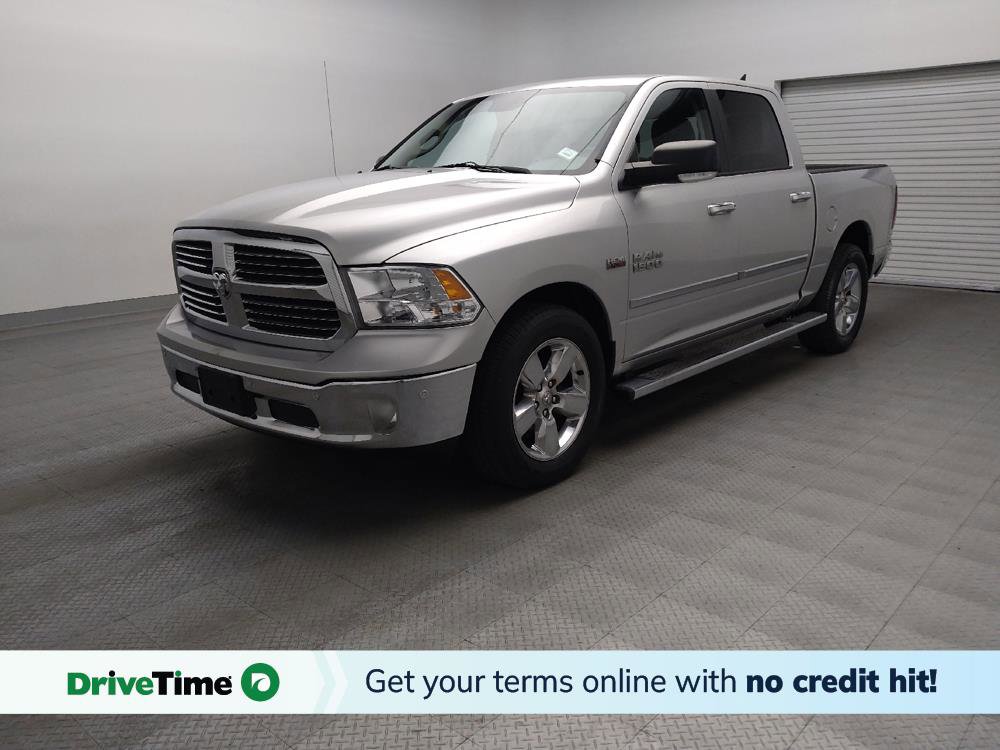 Used 2015 RAM 1500 Lone Star RWD image 1