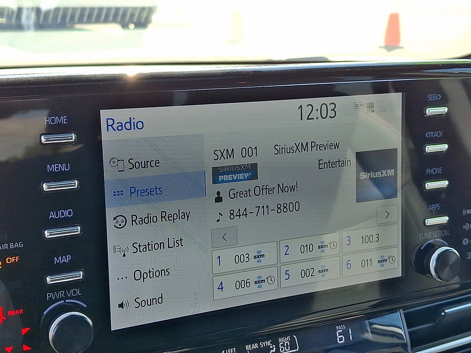 Certified 2023 Toyota Sienna XSE w/ XSE Plus Package image 19