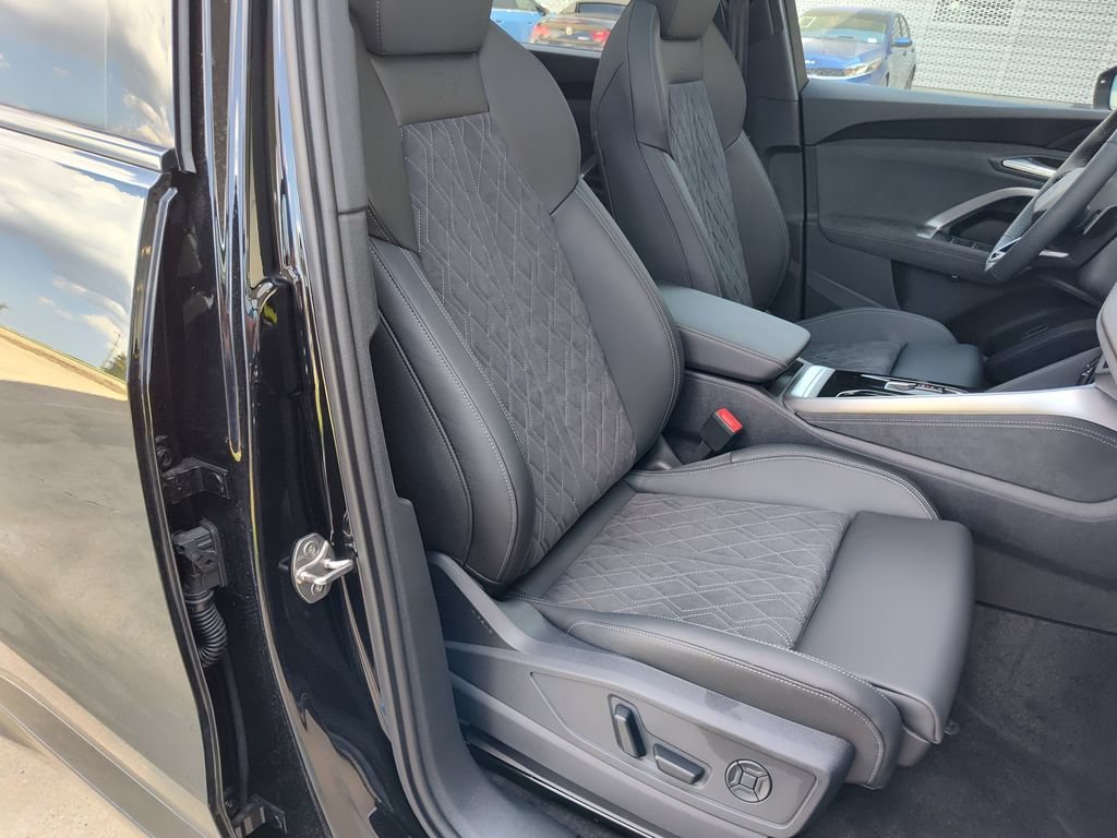 New 2026 Audi SQ5 Premium Plus AWD/4WD image 12