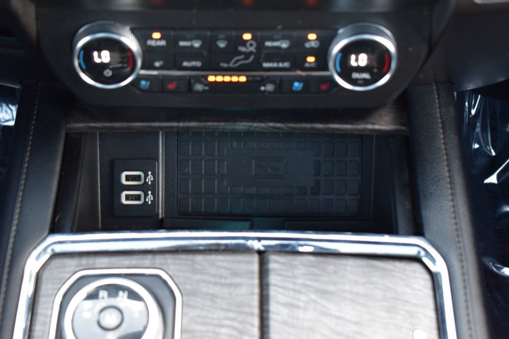 Used 2019 Ford Expedition Max Limited RWD image 37