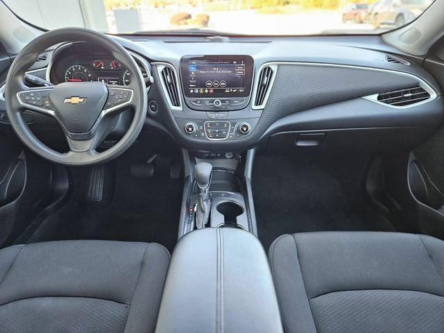 Used 2024 Chevrolet Malibu LT FWD image 15