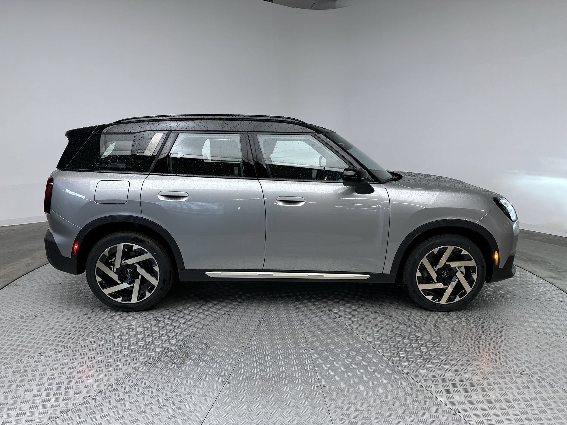 Certified 2026 MINI Cooper Countryman S AWD/4WD image 10