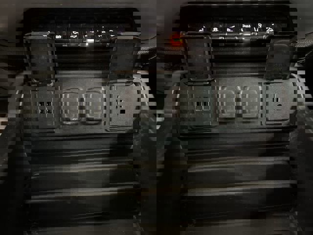 Certified 2016 GMC Sierra 2500 SLT image 35