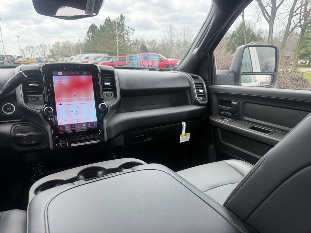 New 2025 RAM 2500 Tradesman w/ Safety Group AWD/4WD image 40