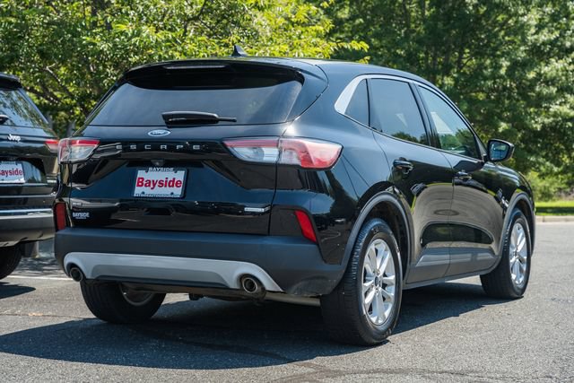 Used 2020 Ford Escape SE FWD image 10