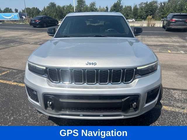 Used 2021 Jeep Grand Cherokee L Overland w/ Luxury Tech Group IV AWD/4WD image 2