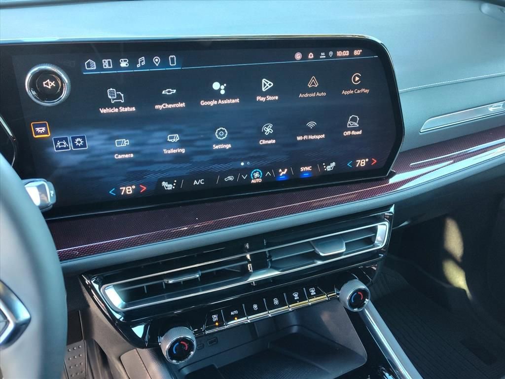 New 2026 Chevrolet Traverse Z71 w/ LPO, Floor Liner Package image 12