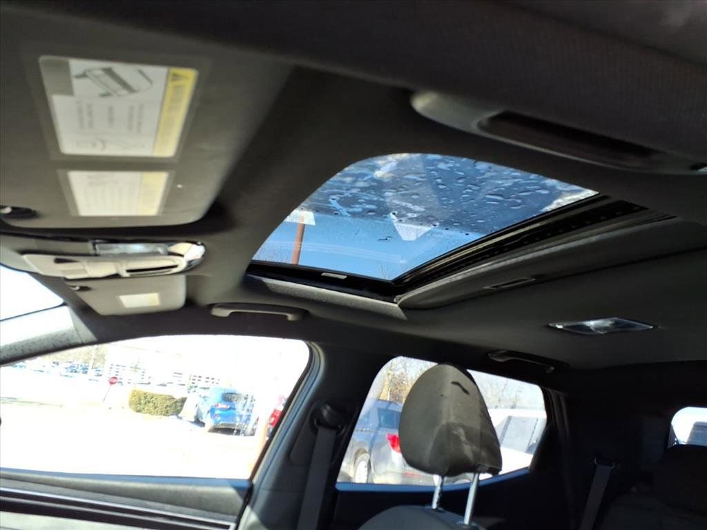 Used 2022 Hyundai Santa Cruz SEL Premium w/ Cargo Package image 11