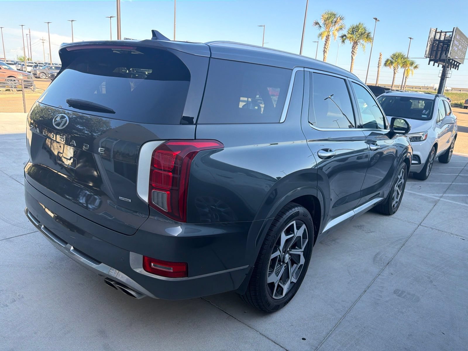 Used 2022 Hyundai Palisade Calligraphy AWD/4WD image 5
