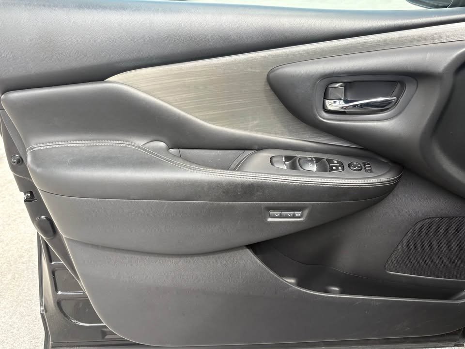 Used 2017 Nissan Murano SL image 18