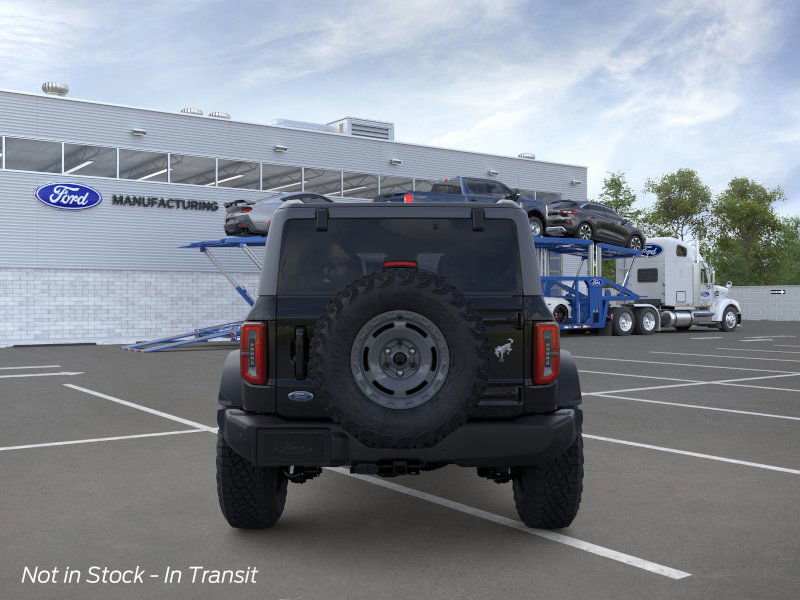 New 2025 Ford Bronco Outer Banks image 5