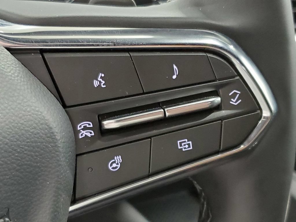 Used 2025 Chevrolet Equinox LT w/ Safety and Technology Package FWD image 30